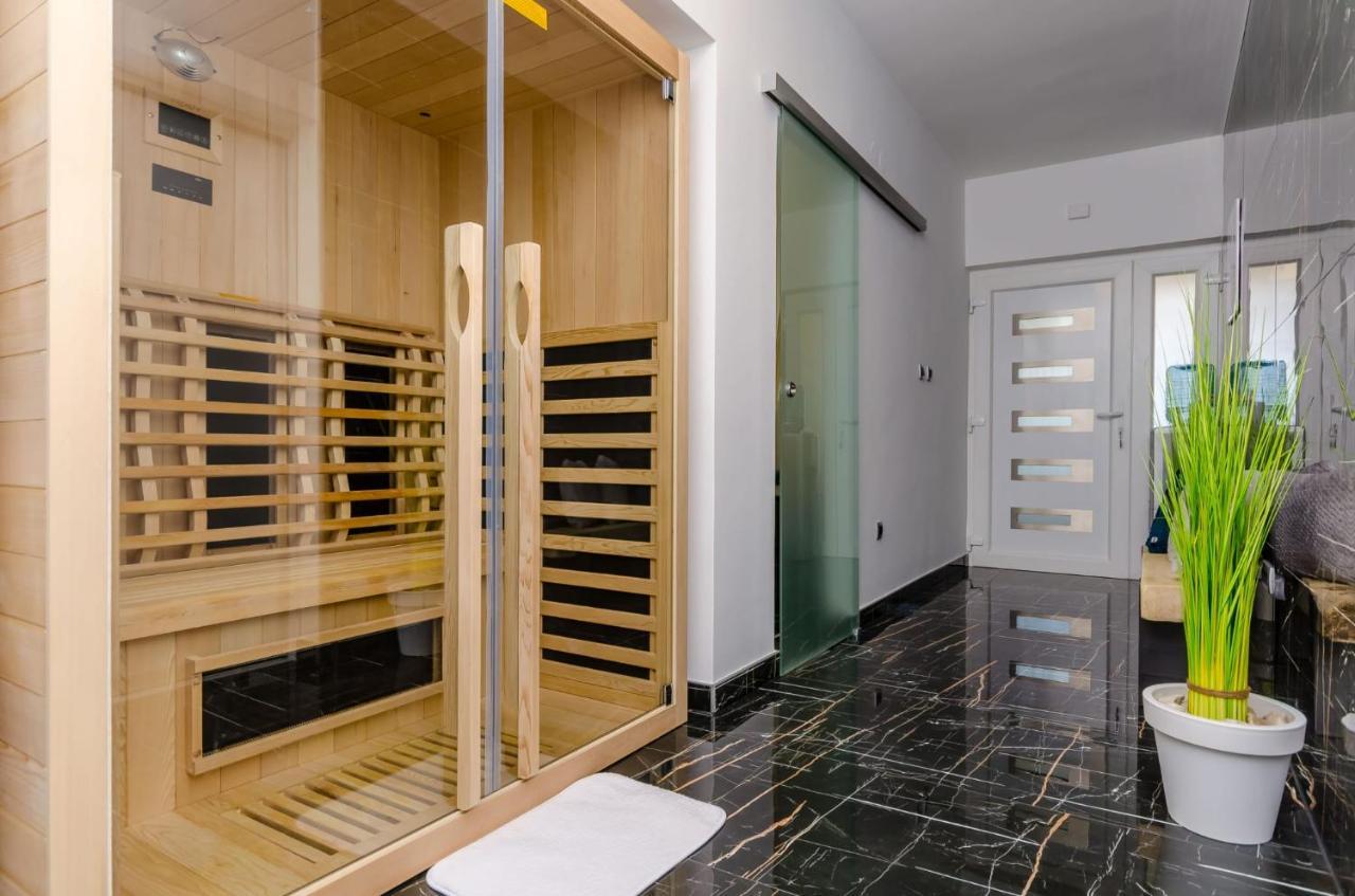 Deluxe Double Room With Sauna And Pool Kaštela Extérieur photo